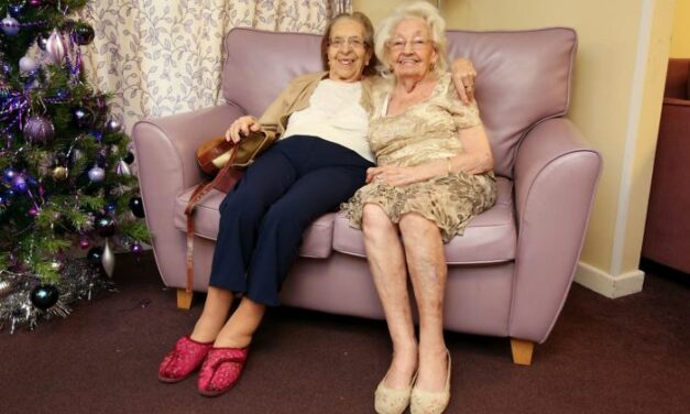 Deux copines de 102 ans (chacune)